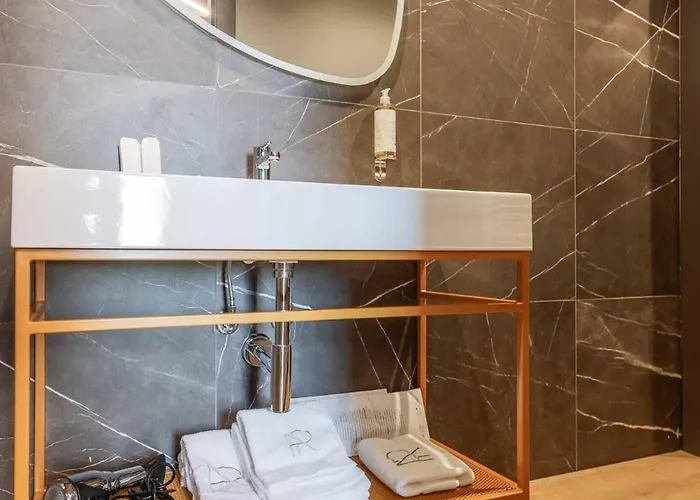 Ar Suites&art Hotel *