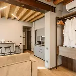 Ar Suites&art Hotel *