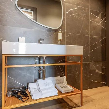 Ar Suites&art Hotell *