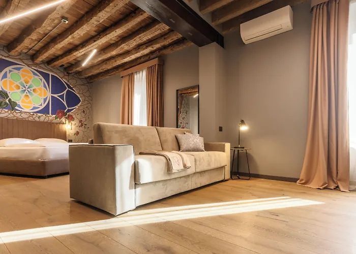 ホテル Ar Suites&art